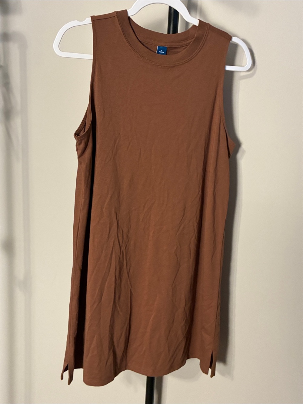 Old Navy Sleeveless “Vintage” Chestnut Brown Shift Mini Dress Size Petite Small - Picture 2 of 8